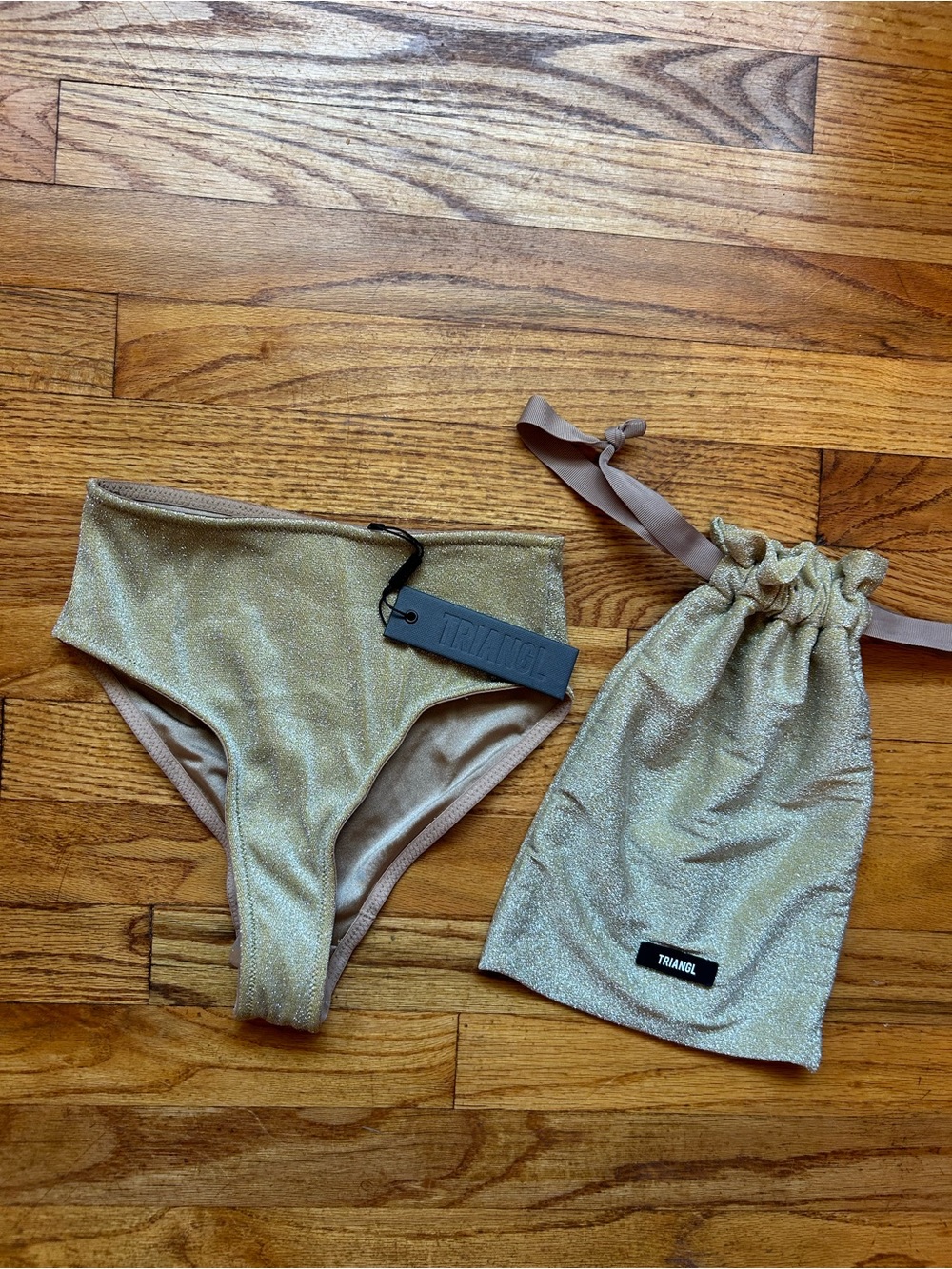 nwt triangle gold bikini bottoms & bag